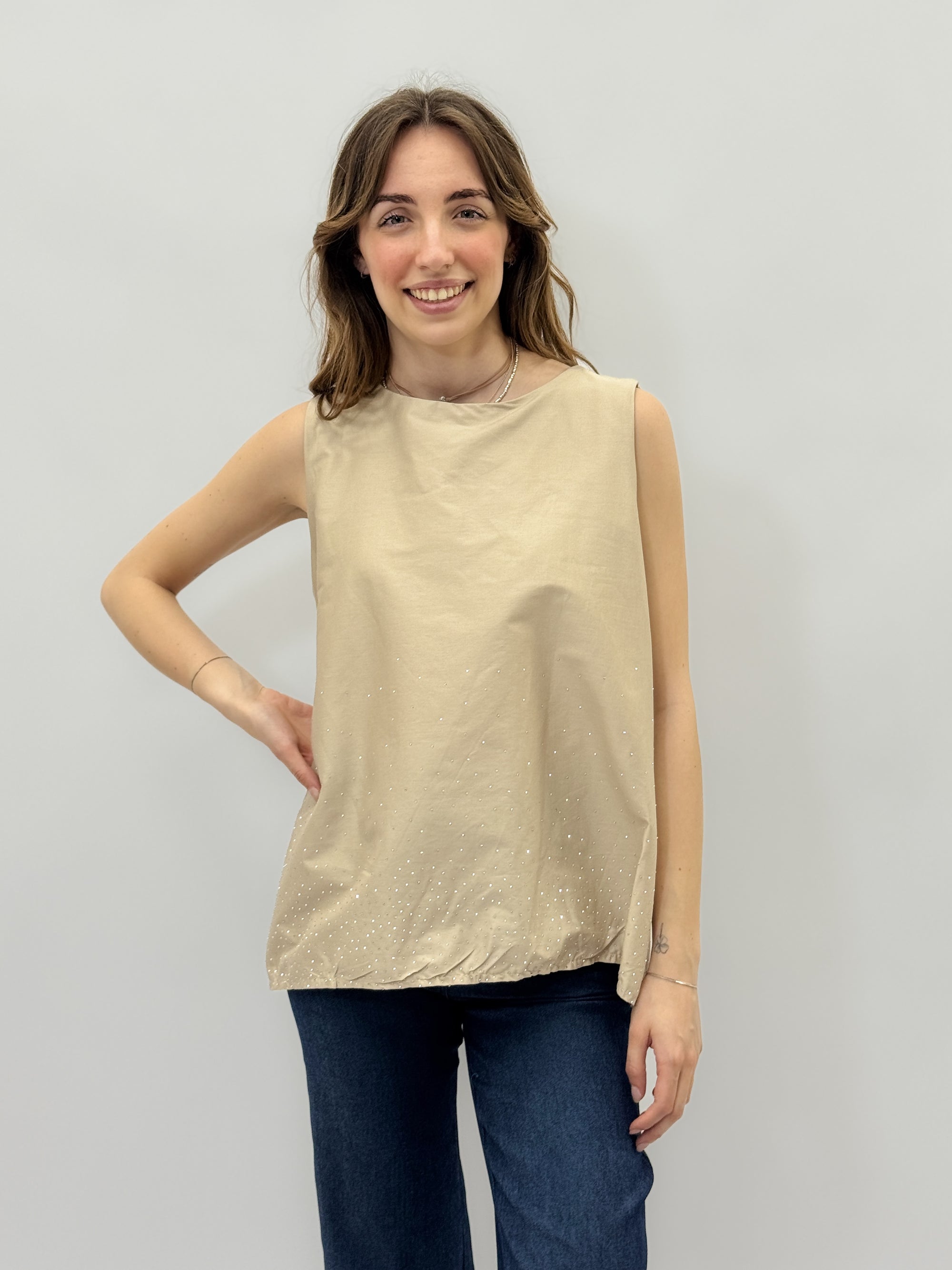 Maglia smanicata in cotone con strass