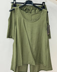 Completo con top svasato e shorts