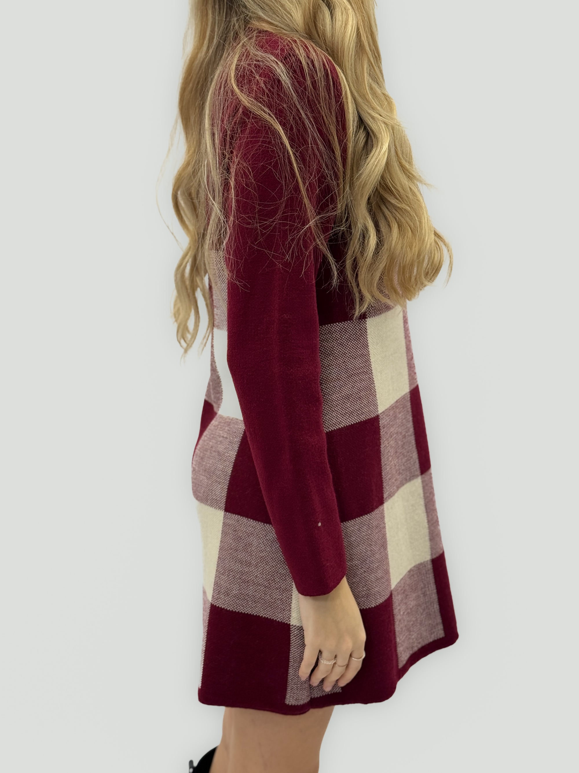 Abito in maglia con fantasia a quadri