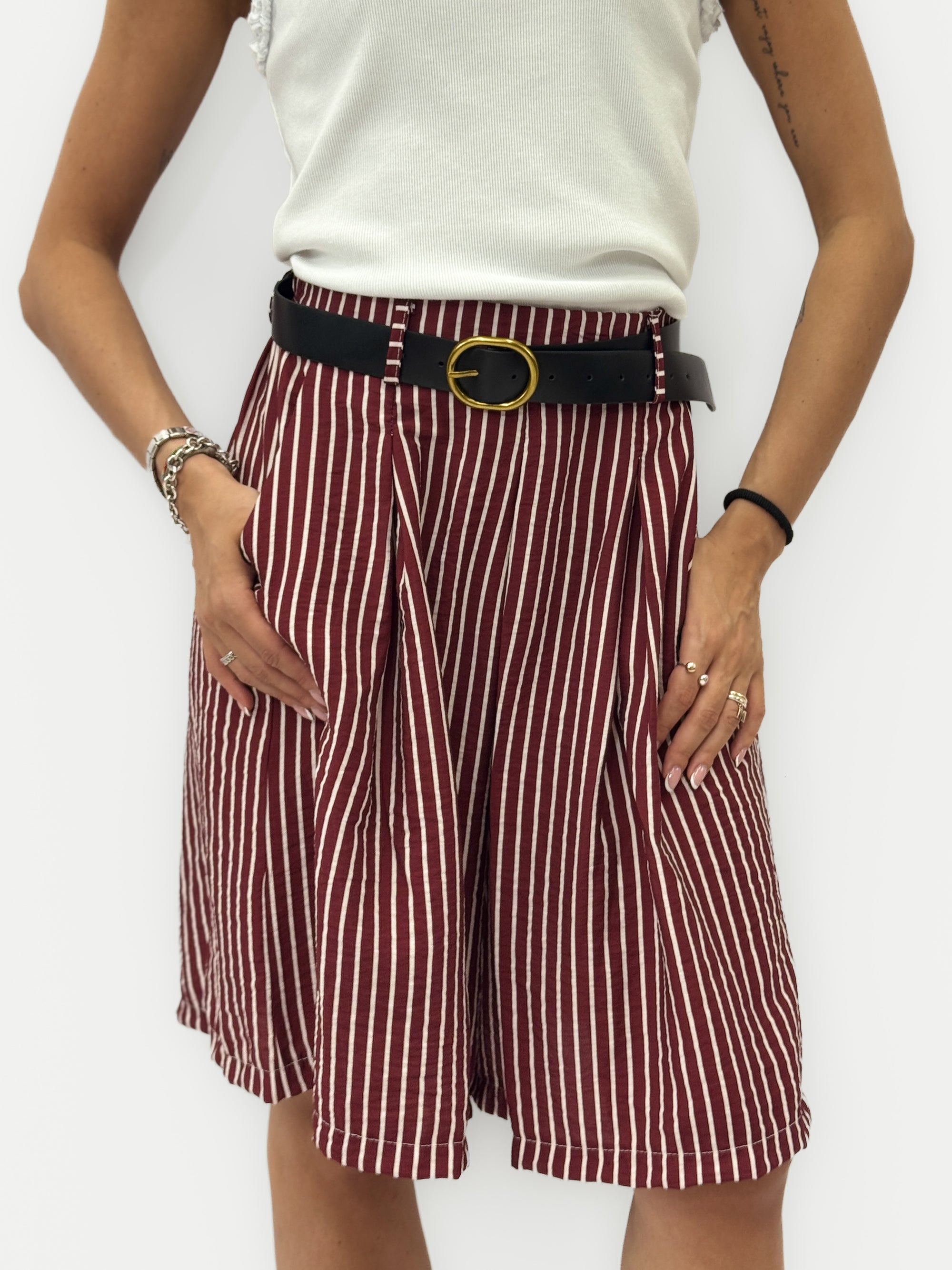 Pantalone lino a righe con pinces