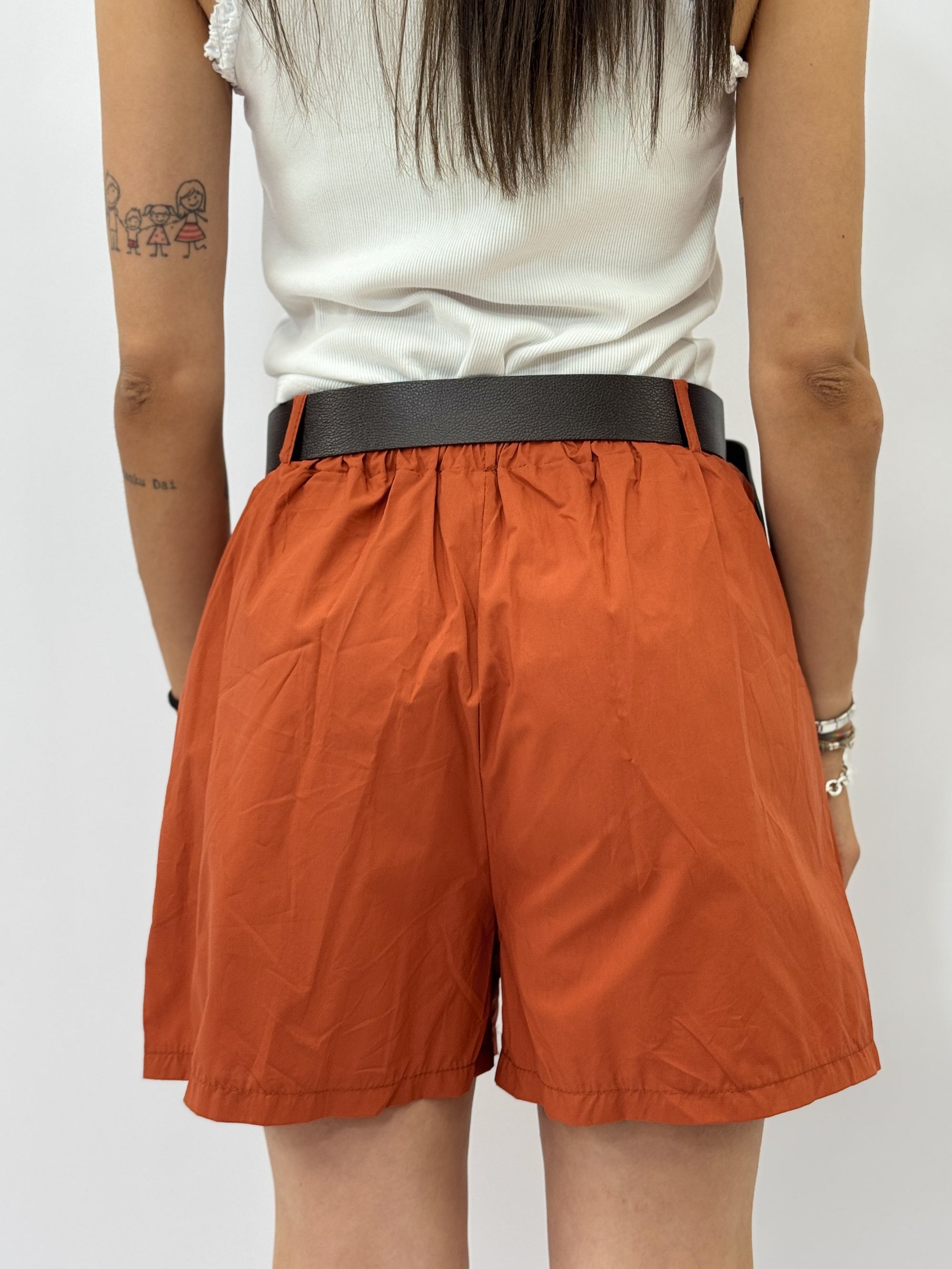 Pantaloncini in 100% Cotone con Pinces