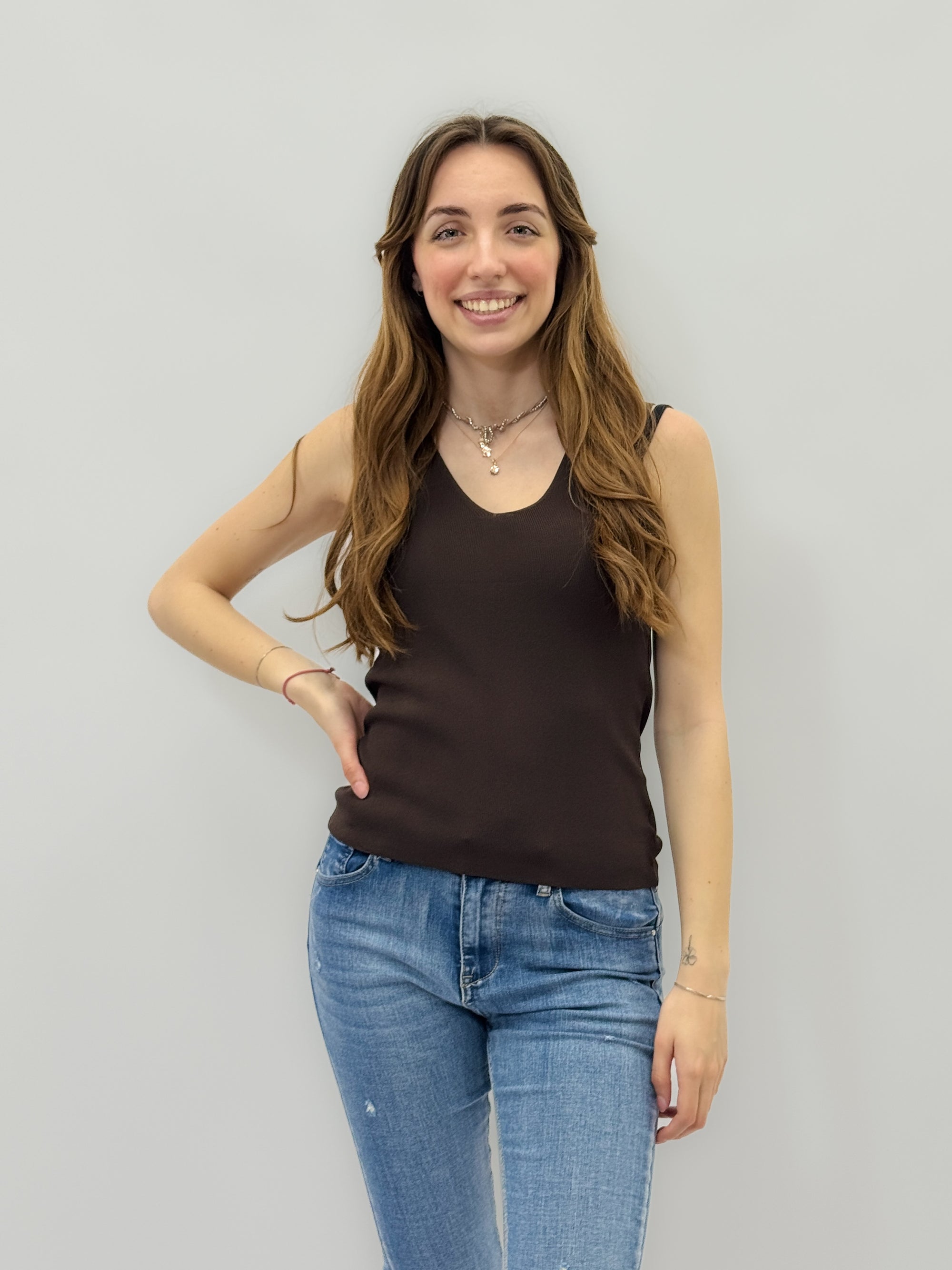 Maglia con scollo a v
