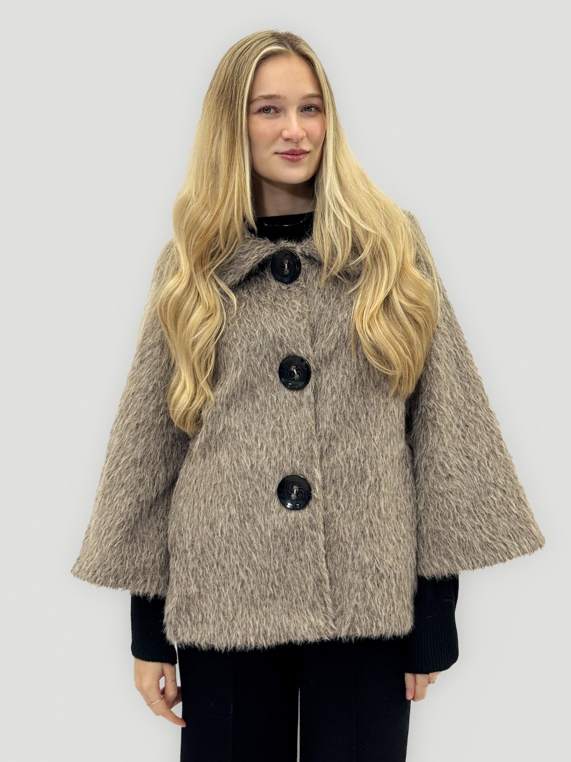 Giacca effetto cavallino con maxi bottoni