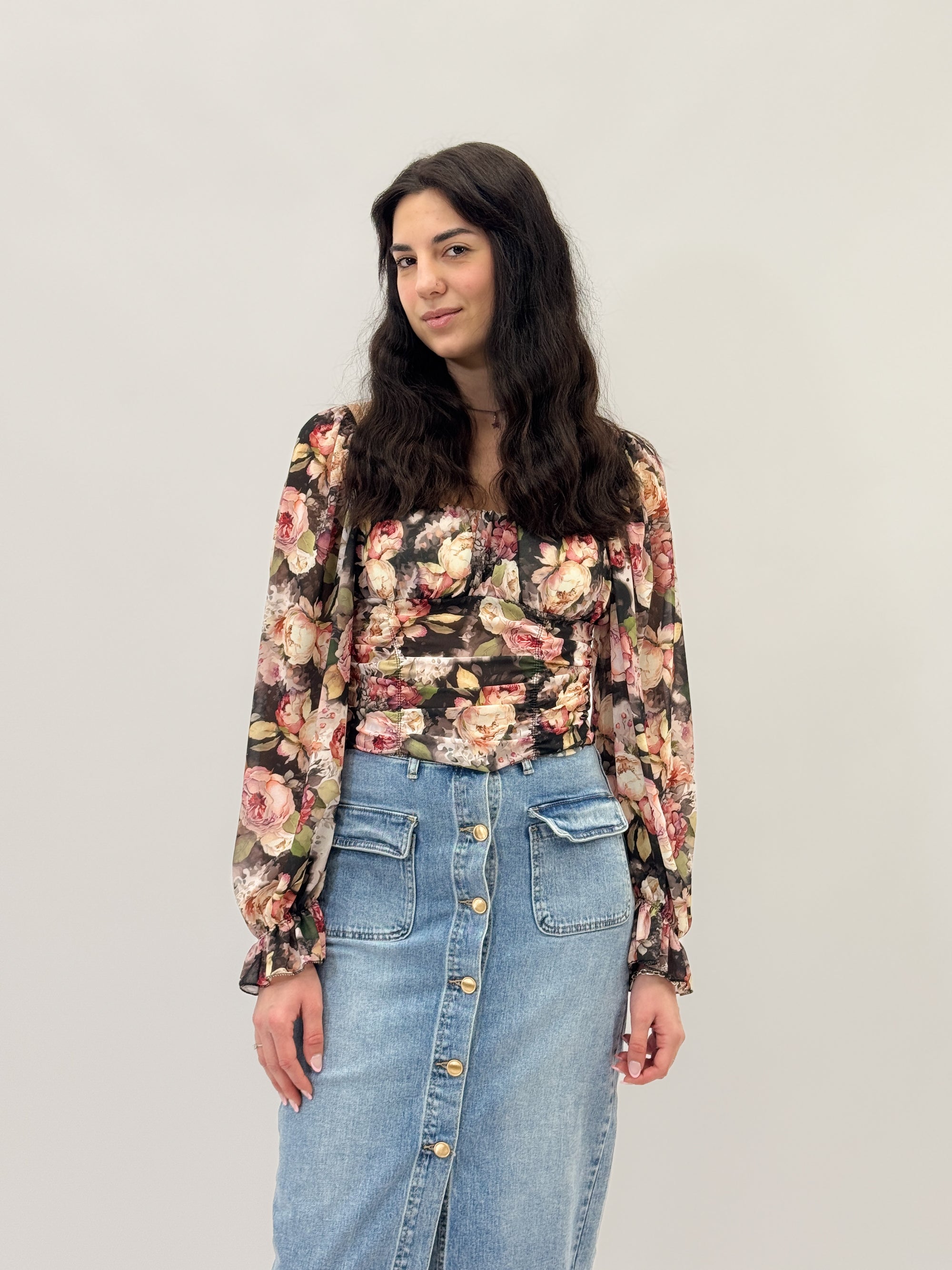 Maglia crop maniche lunghe con stampa floreale