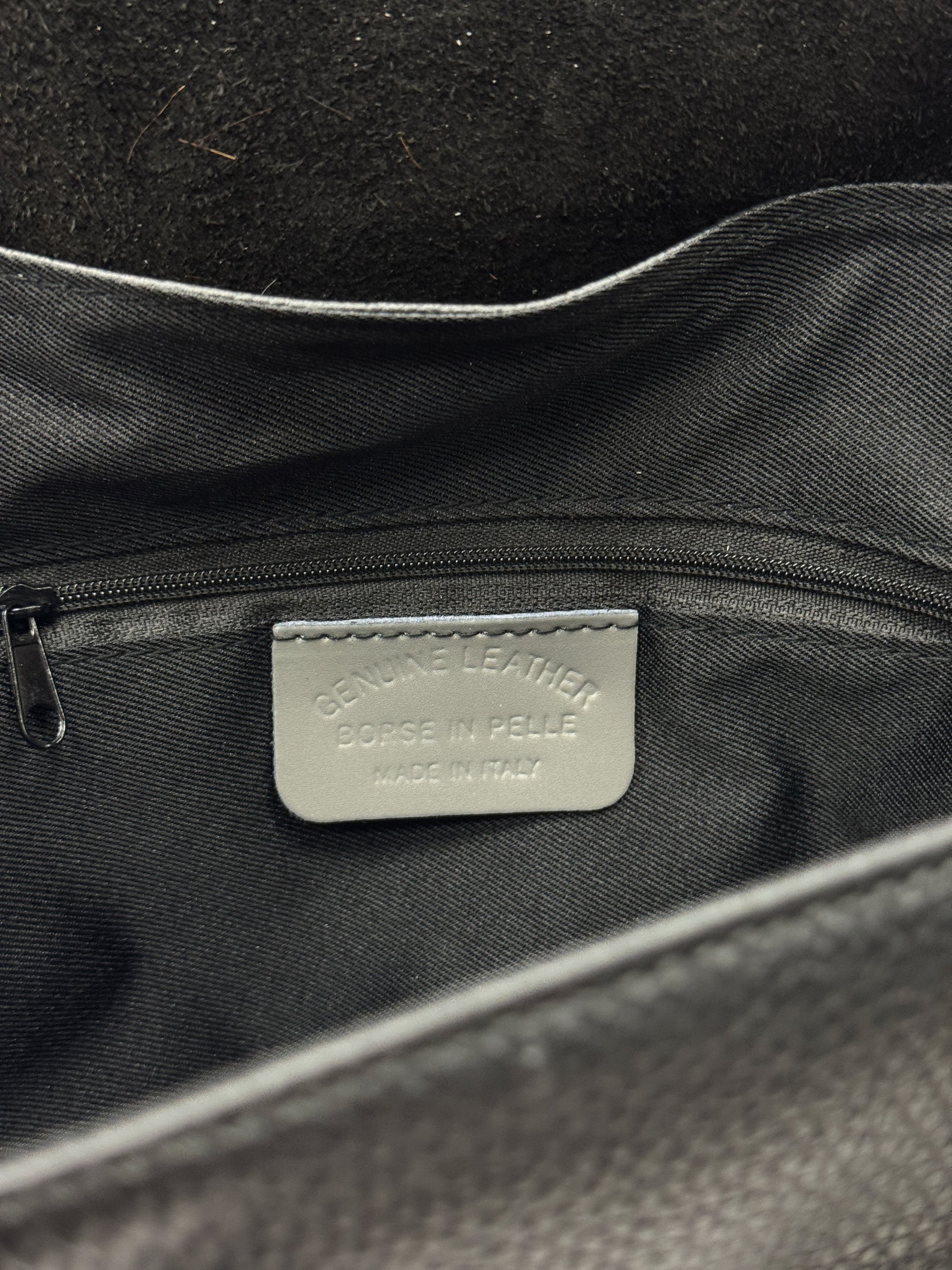 Borsa in vera pelle con patta in cavallino - Made in Italy