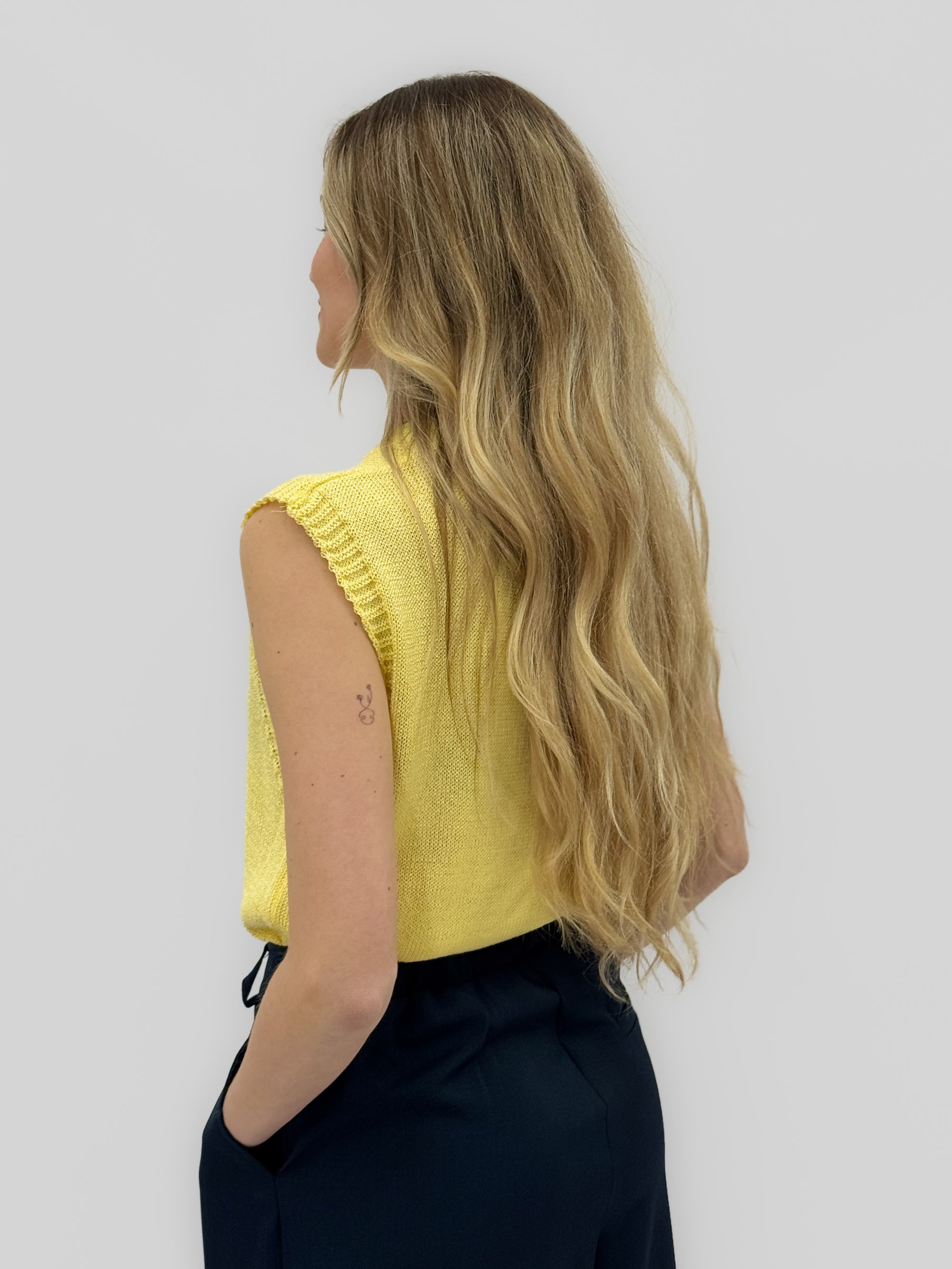 Gilet in Maglia Leggera Ricamo Bassotto - Stile Casual Chic