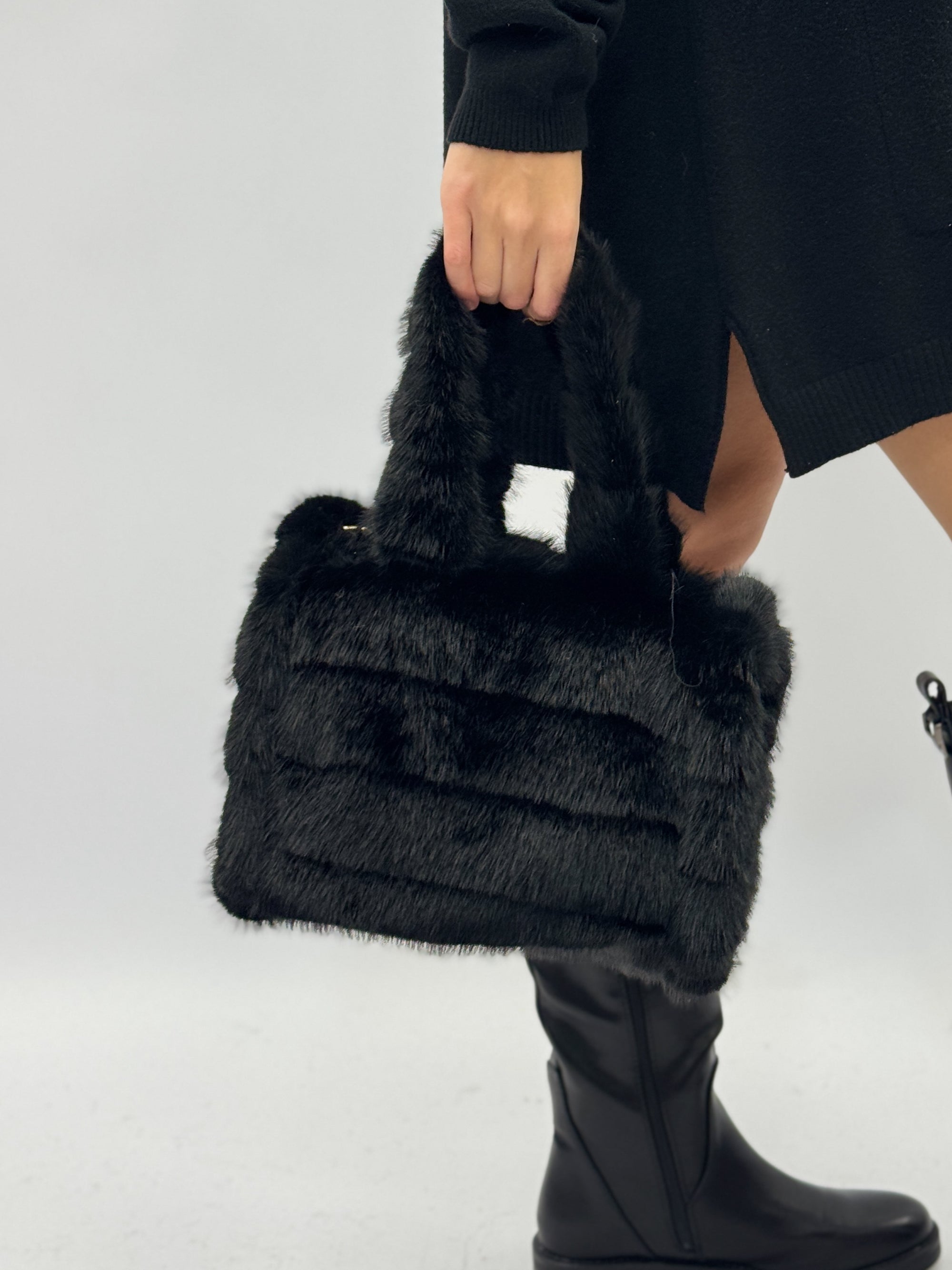 Borsa soft pelliccia sintetica - effetto luxury