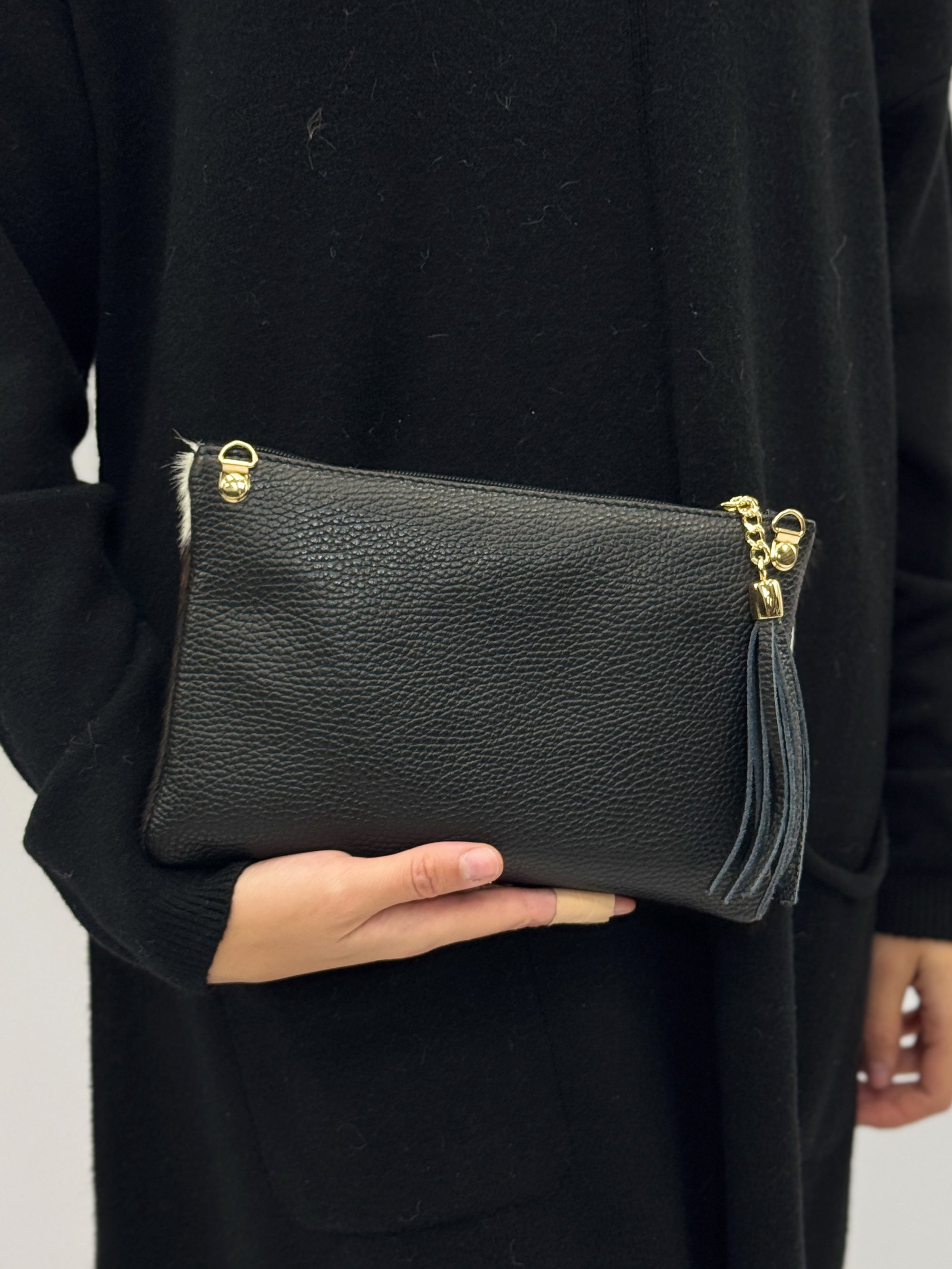 Pochette media in vera pelle con cavallino - Made in Italy