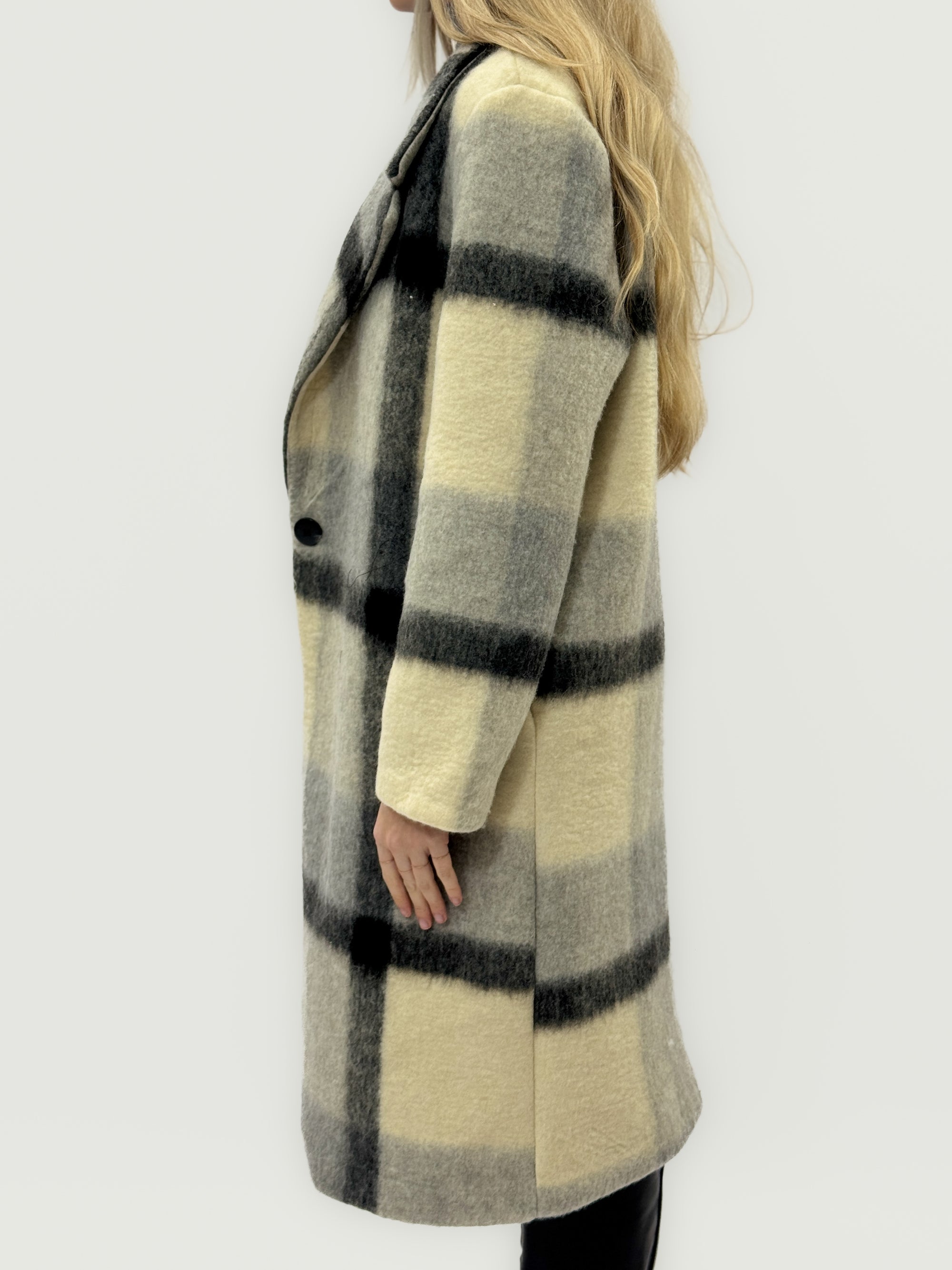 Cappotto Lungo in Misto Lana a Quadri – Eleganza Morbida