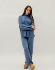 Completo in maglia con dolcevita – Eleganza e comfort quotidiano