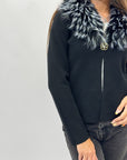 Cardigan con collo in ecopelliccia