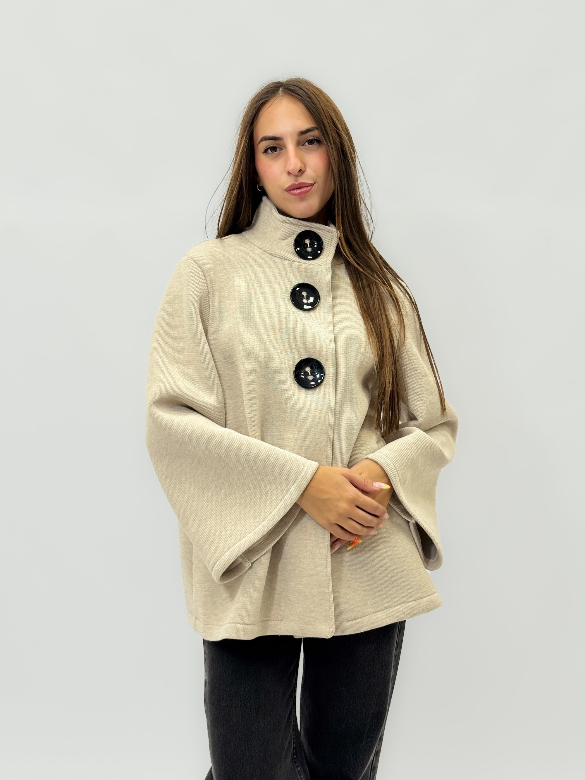 Giacca in neoprene con bottoni maxi