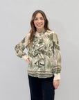 Camicia floreale con rouches