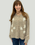 Cardigan Morbido con Ricami Fiore – Taglio Comodo