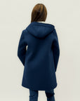 Cappotto in neoprene con cappuccio e bottoni