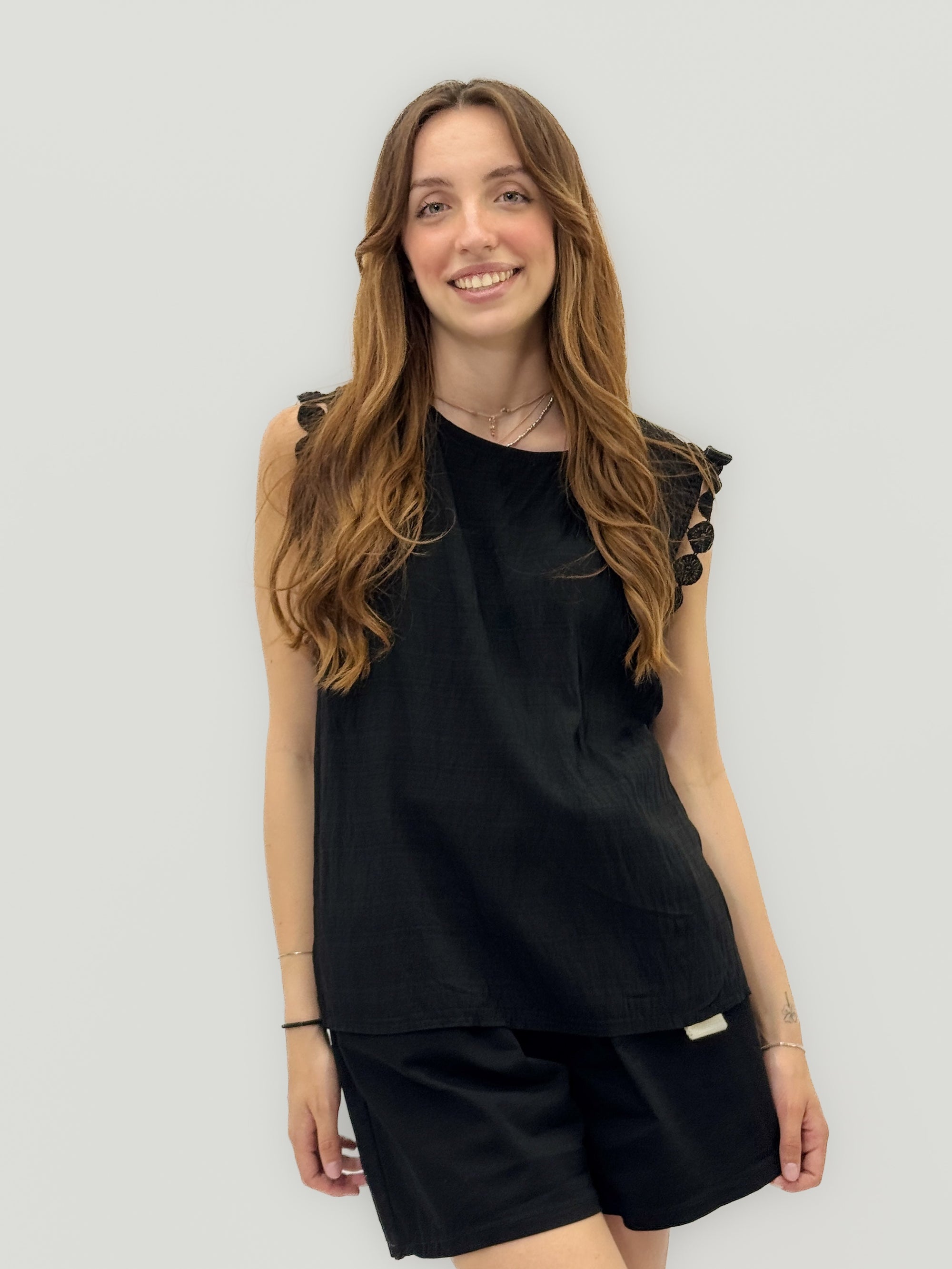 Top Donna Smanicato con Dettaglio Spalle Lavorate