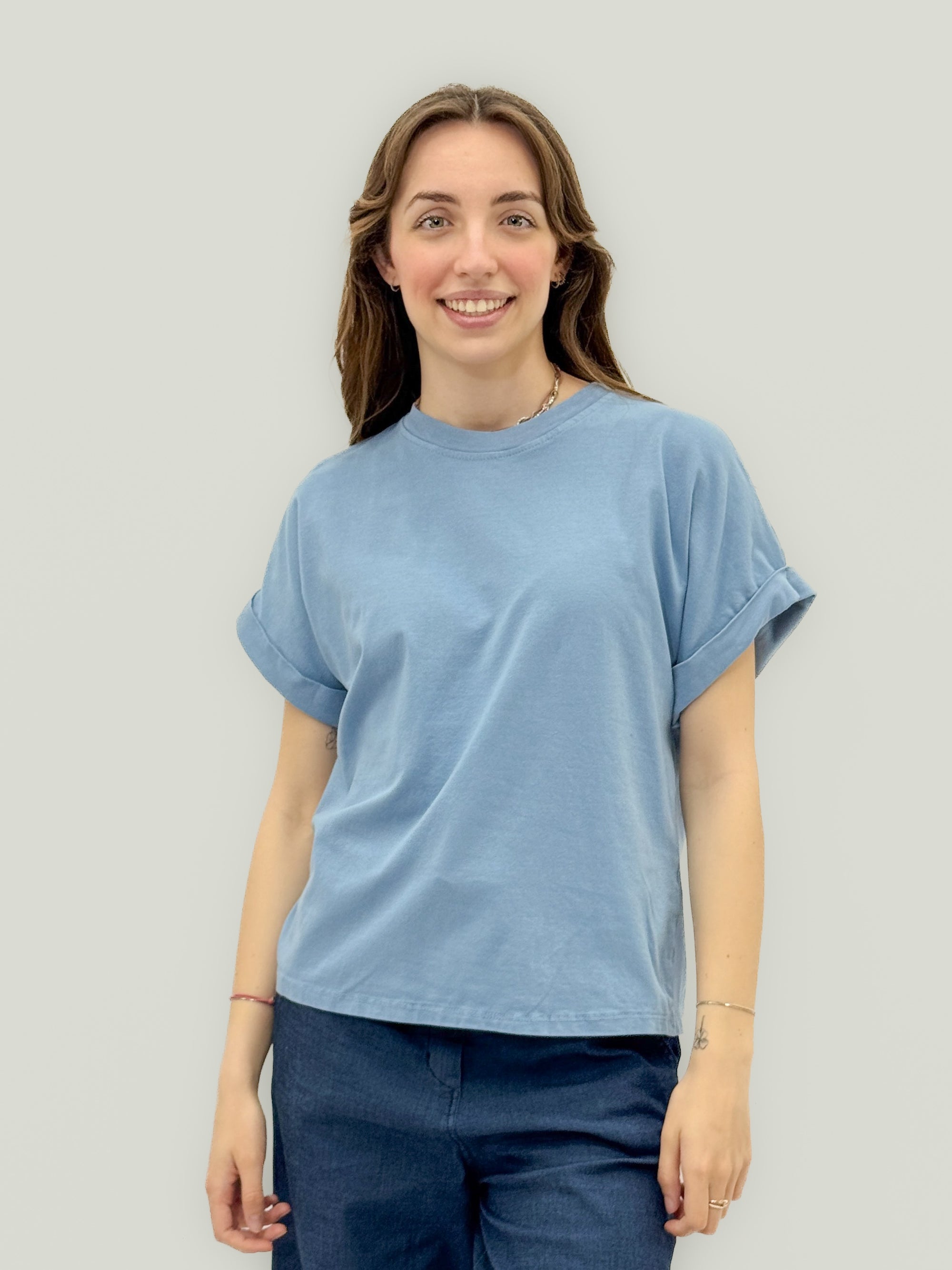 T-Shirt Donna in Cotone con Maniche Risvoltate