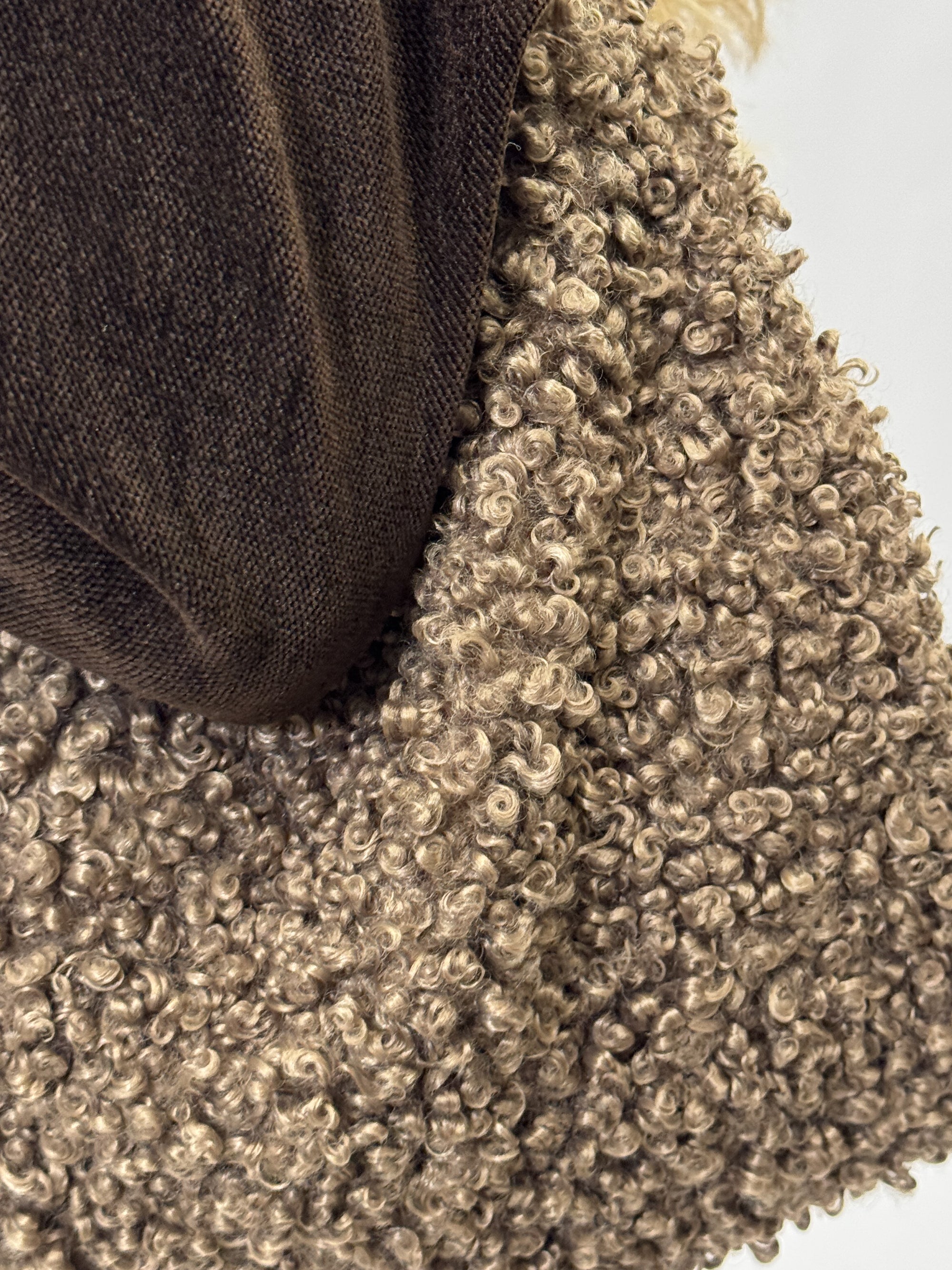 Borsa in Vera Pelle teddy con Manico Annodato – Made in Italy