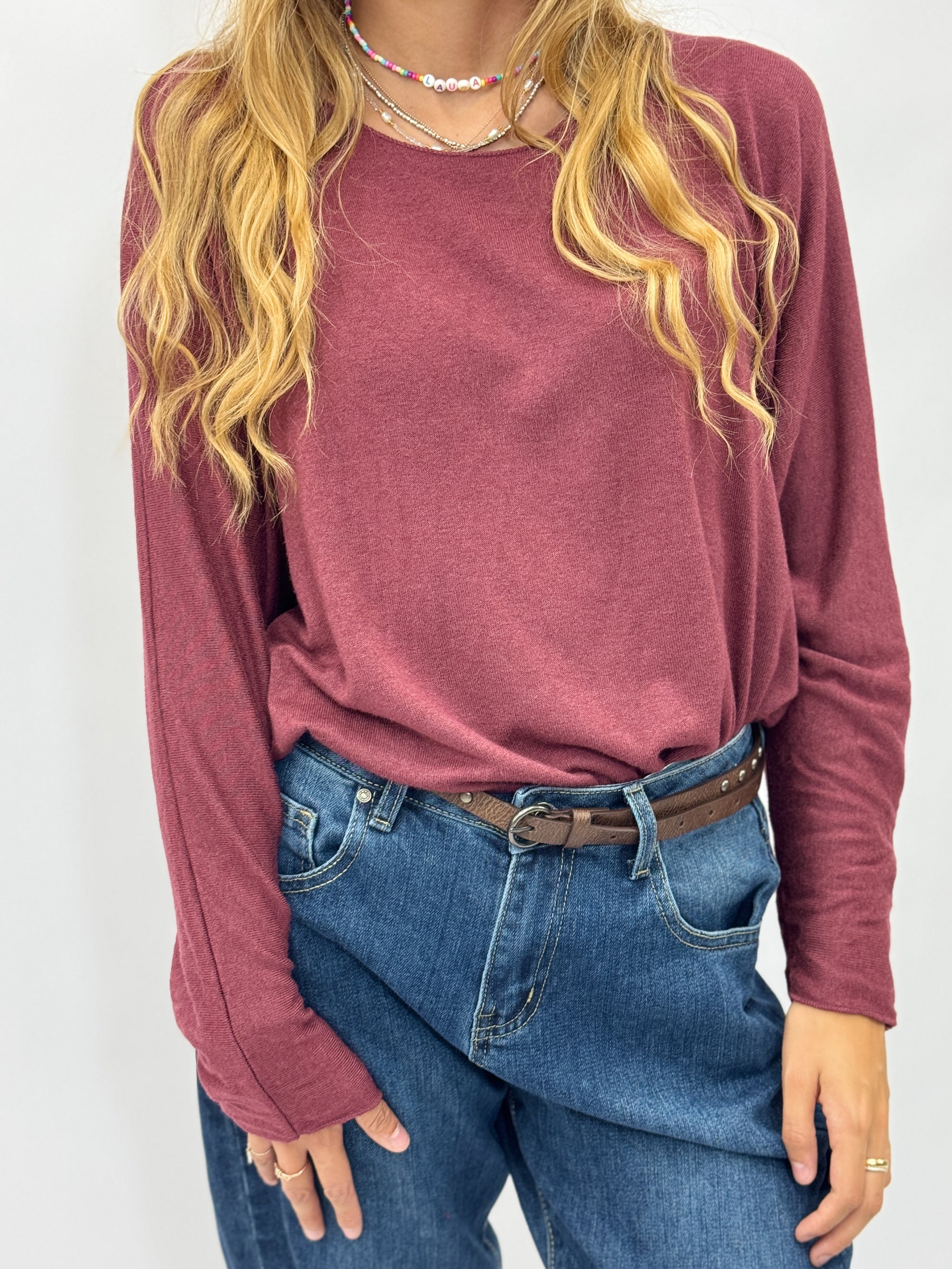 Maglia curvy oversize in misto lana con scollo ampio