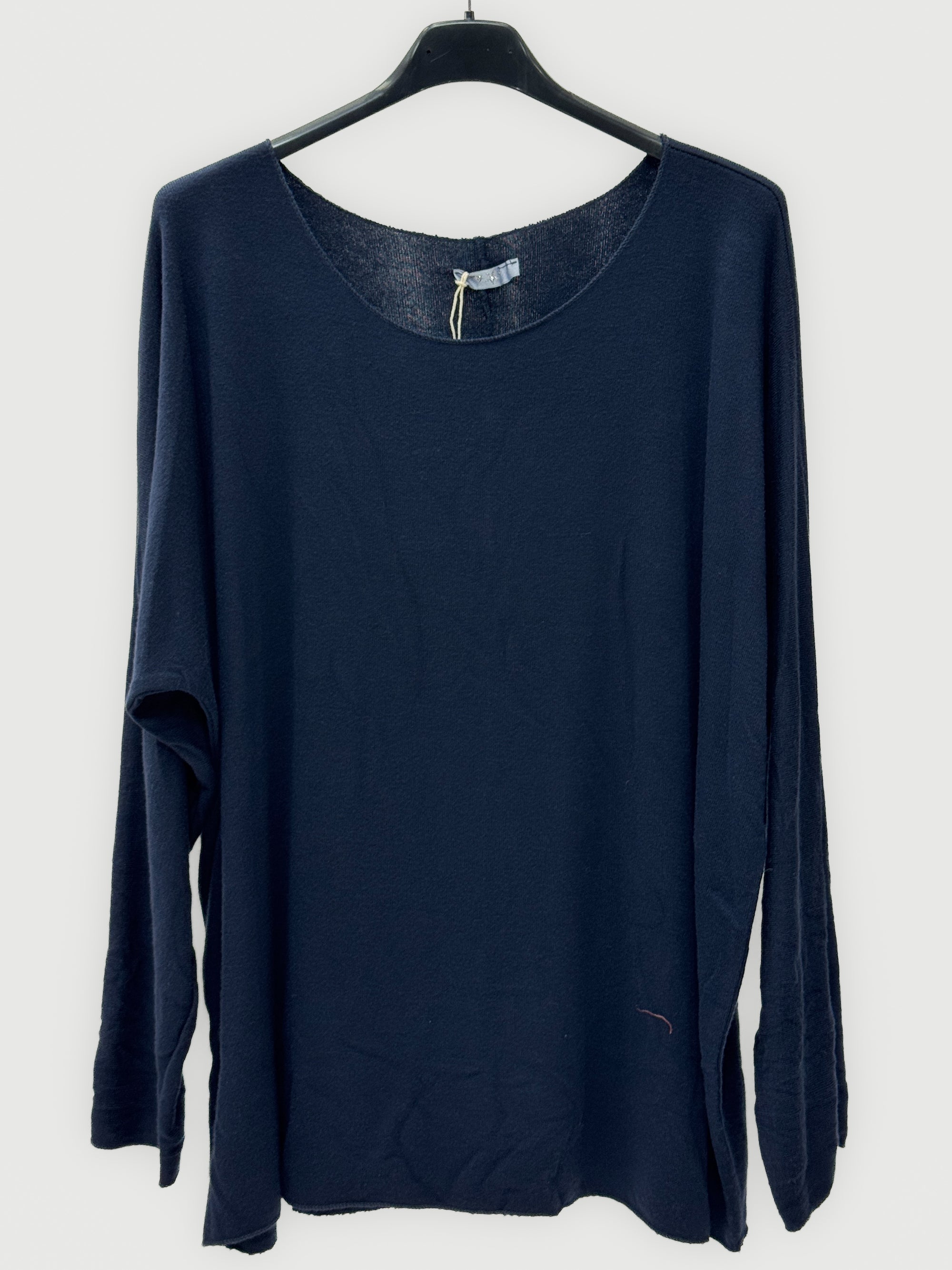 Maglia curvy oversize in misto lana con scollo ampio