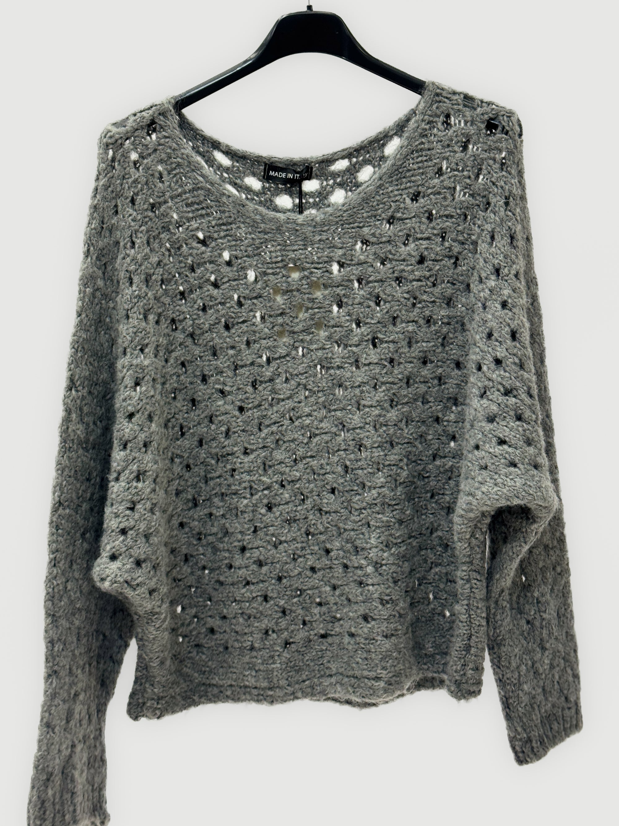 Maglione traforato Made in Italy con scollo a V