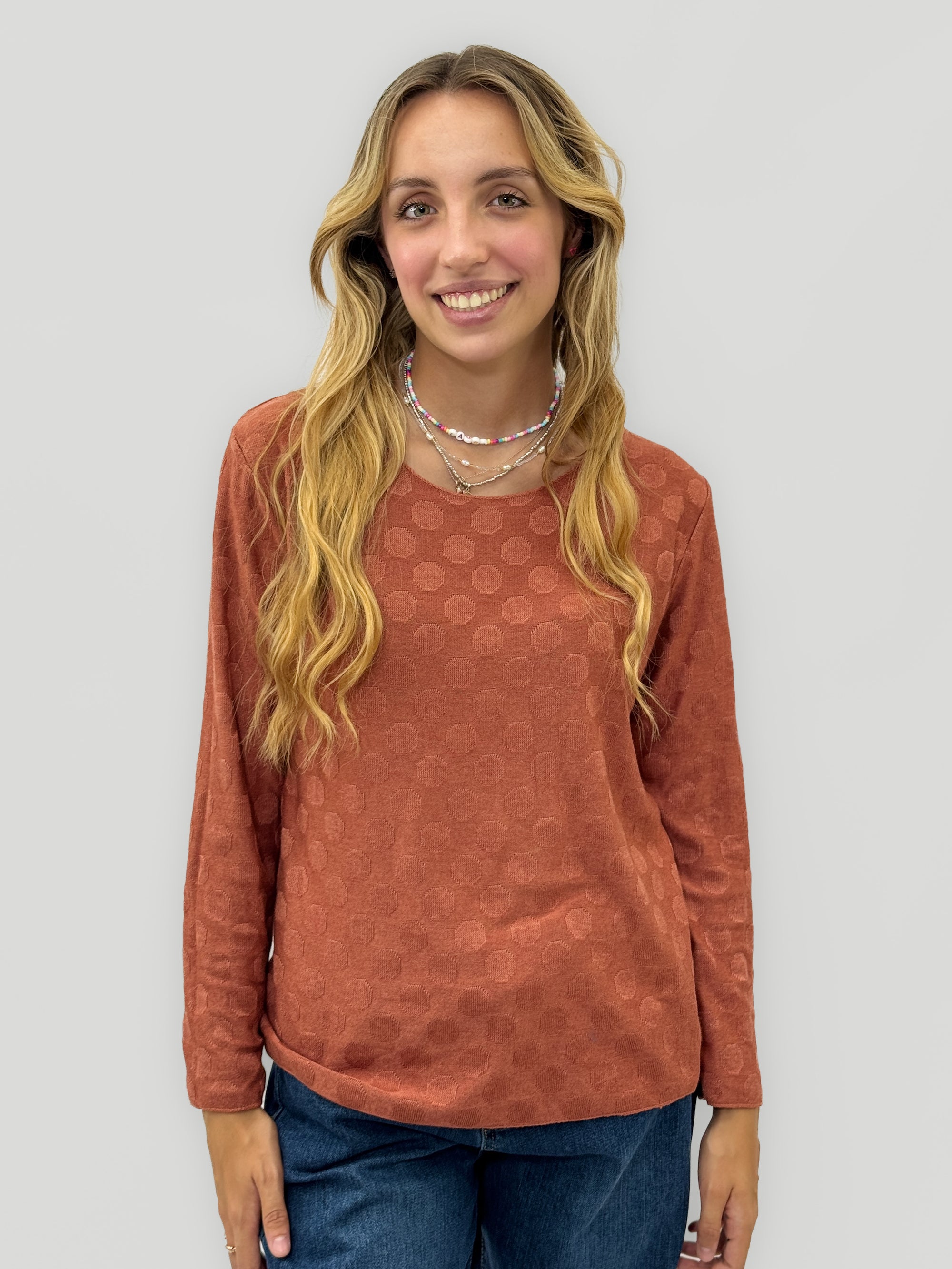 Maglia donna a pois tono su tono in misto lana