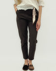 Pantalone Slim Fit in Cotone con Foulard