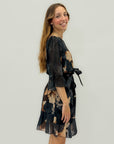Abito in chiffon a fiori con cintura in vita