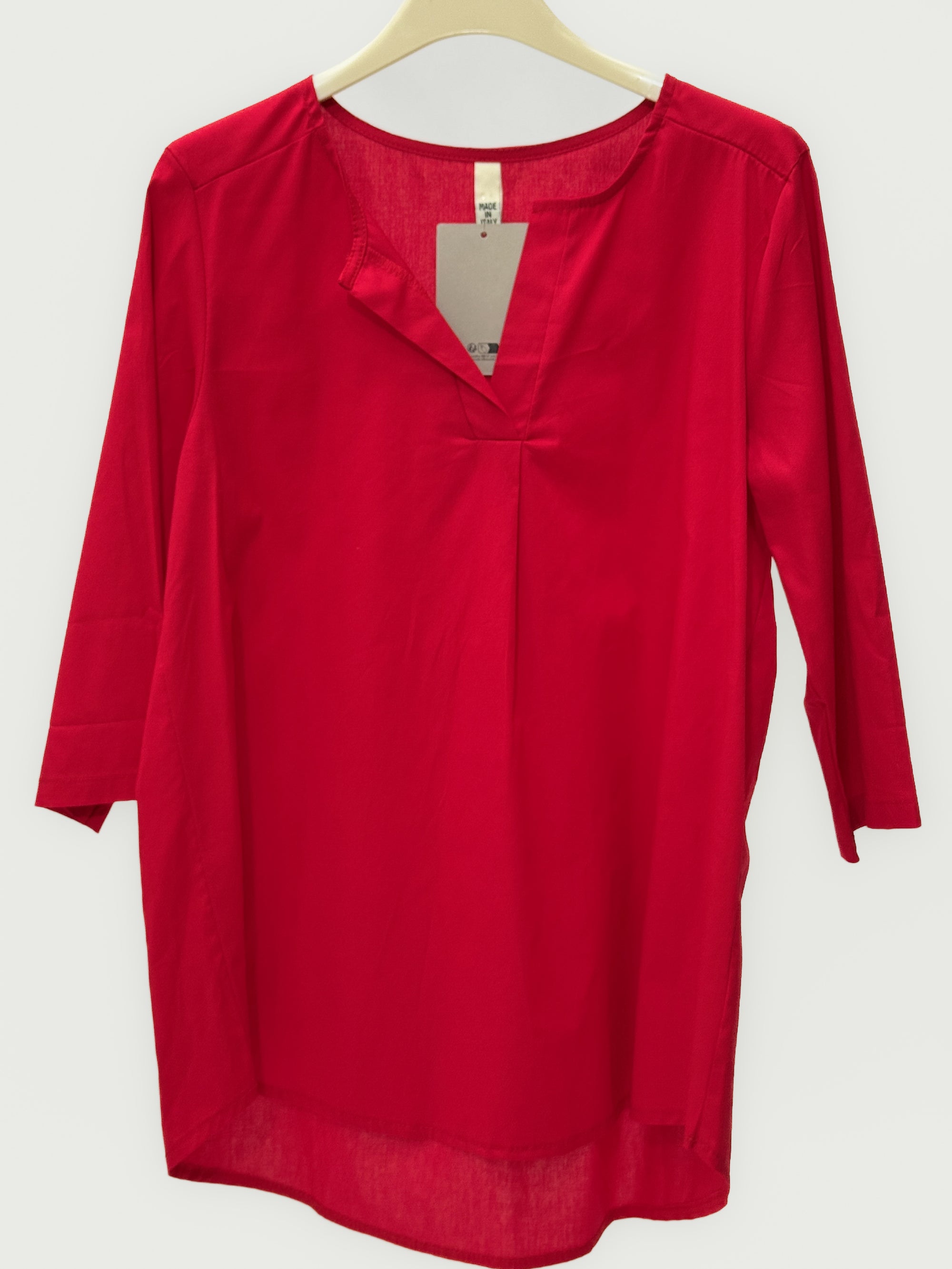 Camicia Basic in Cotone – Semplice, Comoda e Sempre Perfetta
