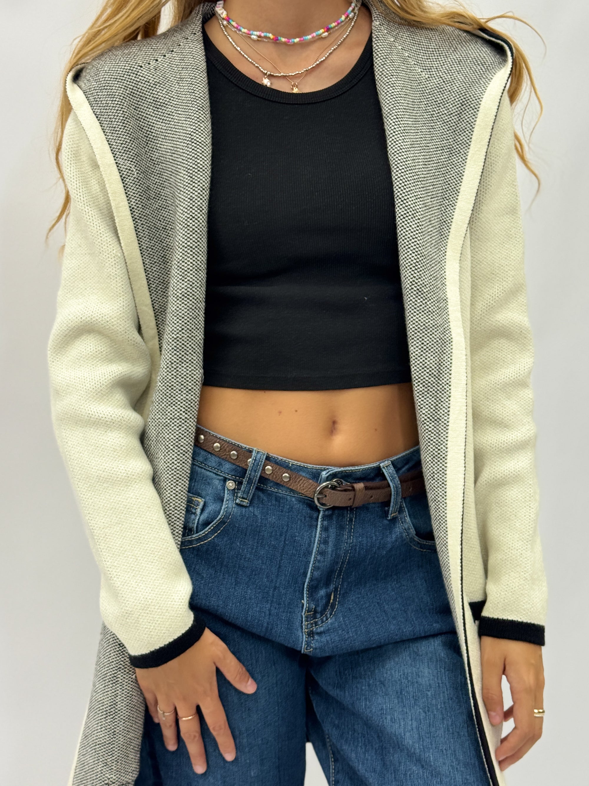 Cardigan lungo donna con cappuccio e profili a contrasto