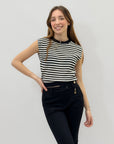 Maglia smanicata a righe