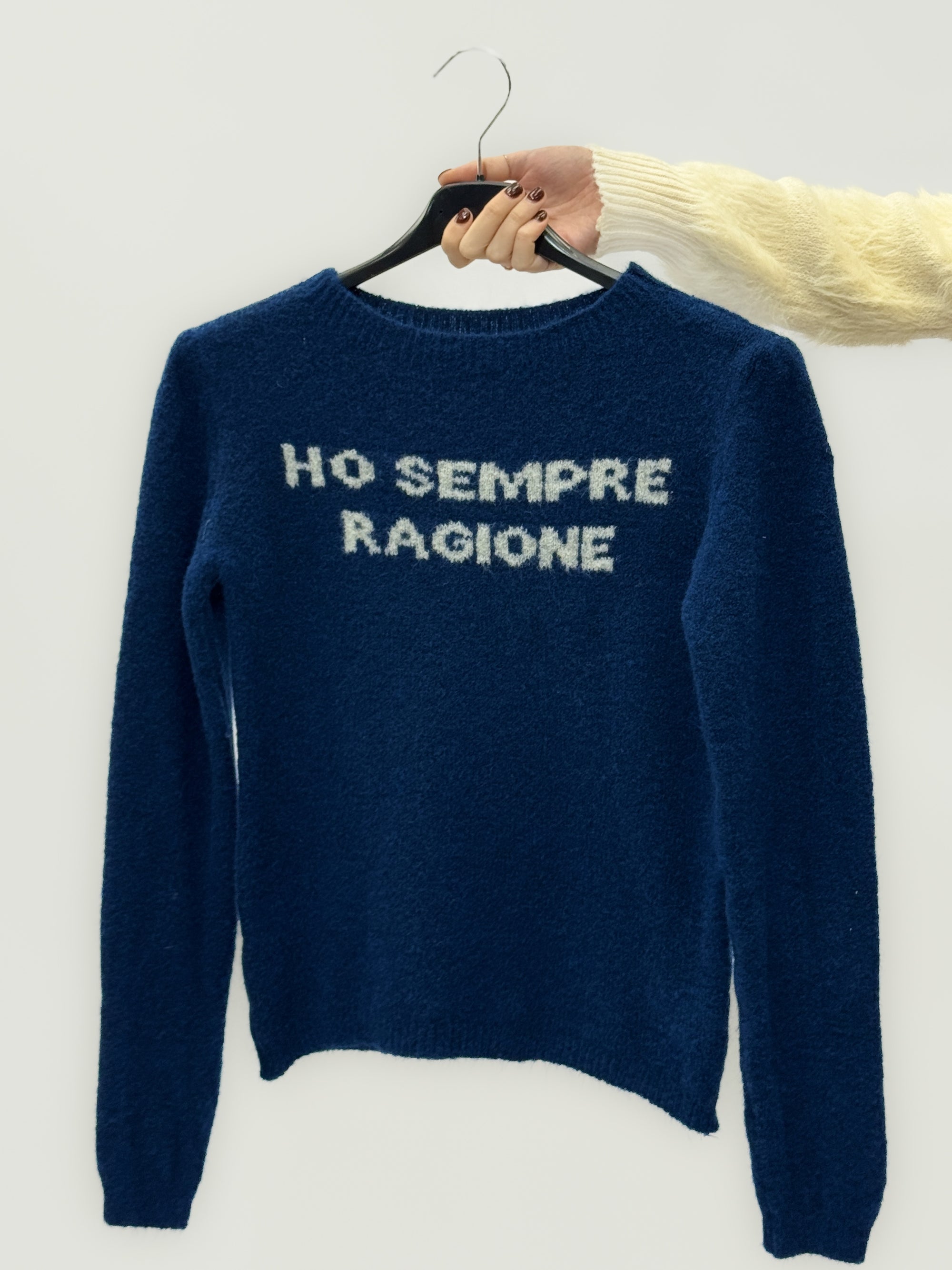 Maglione “Ho Sempre Ragione” – Misto lana caldo e ironico