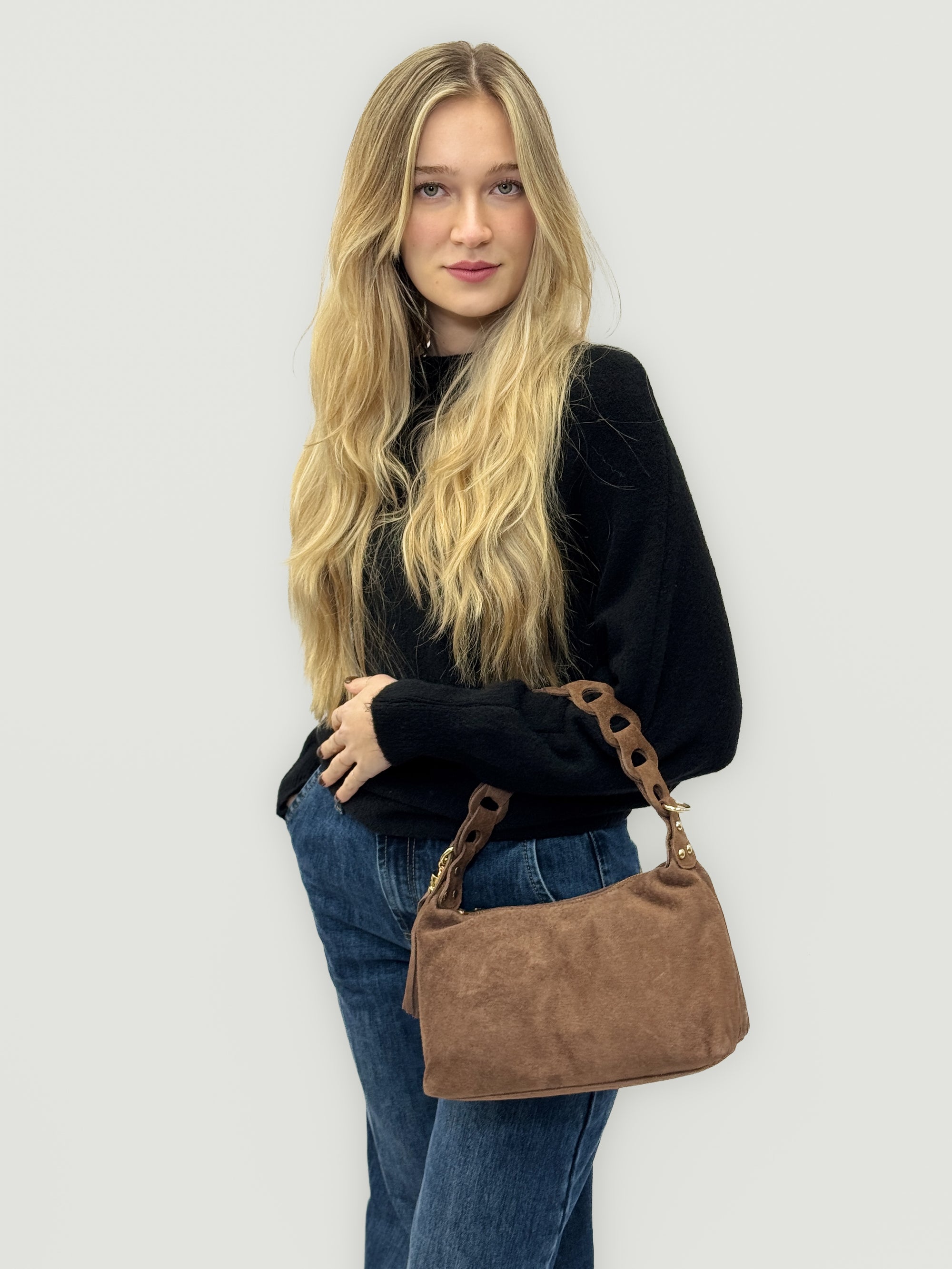 Borsa a Spalla in Vera Pelle Scamosciata – Made in Italy