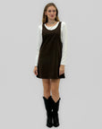 Abito salopette in velluto con maglia in cotone