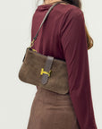 Borsa in vera pelle con fibbia H dorata