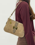 Borsa in vera pelle con fibbia H dorata