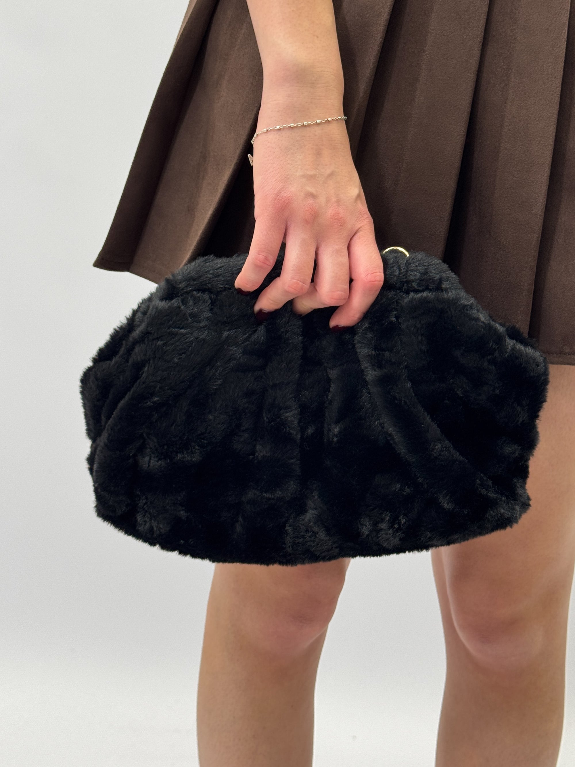 Clutch in ecopelliccia