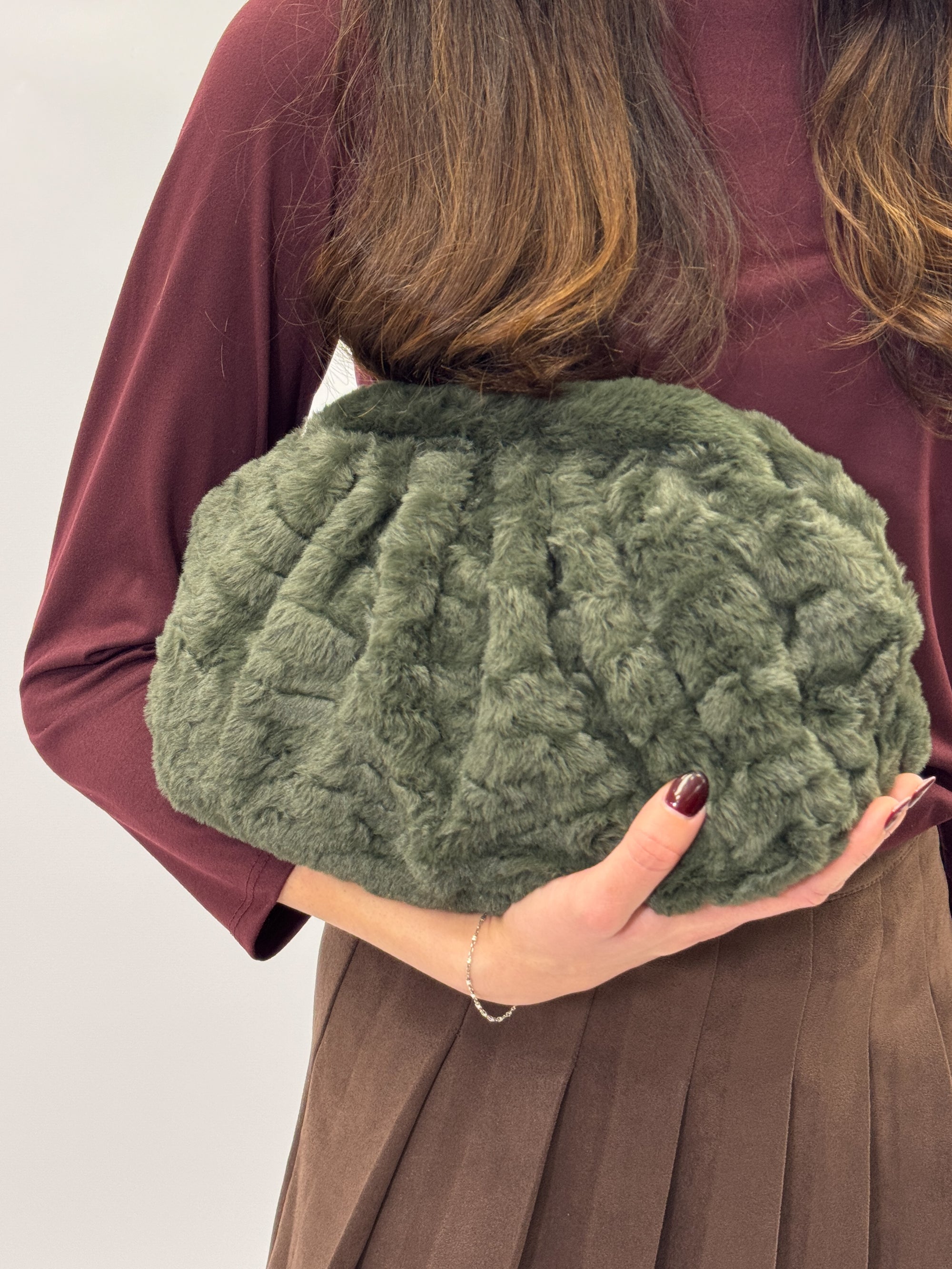 Clutch in ecopelliccia