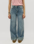 Jeans wide leg a vita alta con lavaggio chiaro