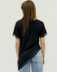 T-shirt asimmetrica con inserti in pizzo