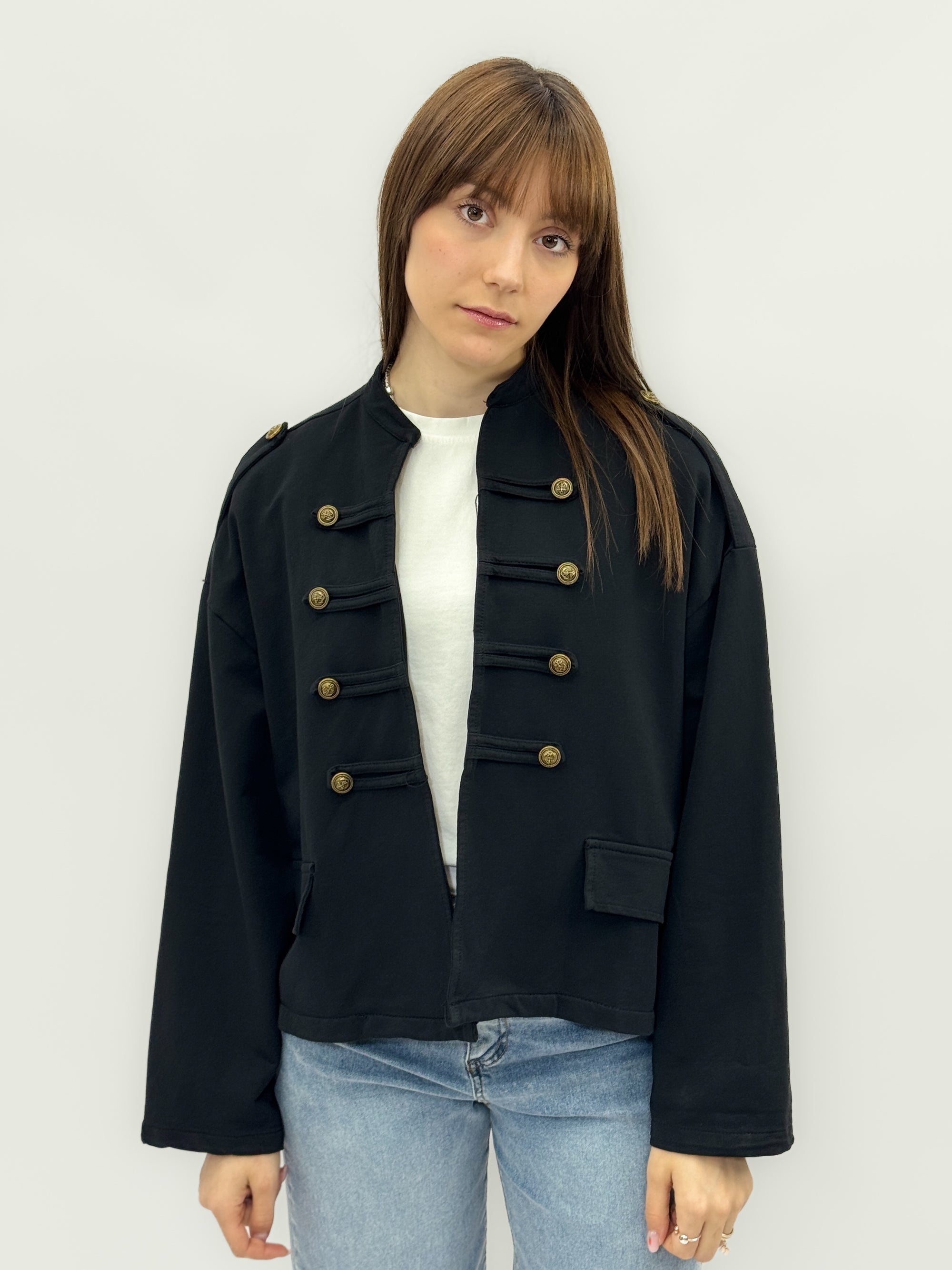 Giacca stile militare con bottoni decorativi