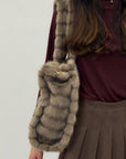Maxi shopper in pelliccia ecologica