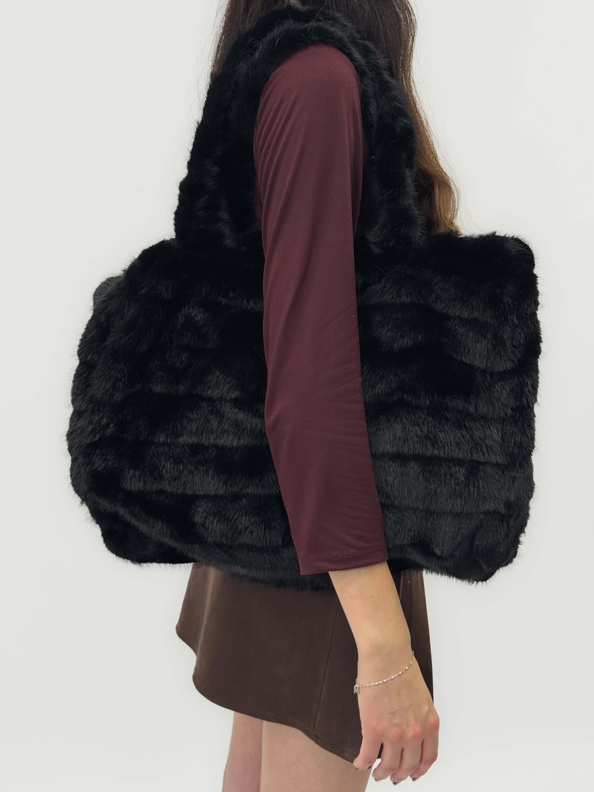 Maxi shopper in pelliccia ecologica