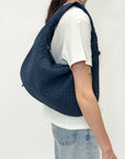 Borsa hobo in suede intrecciato