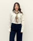 Camicia crop con foulard