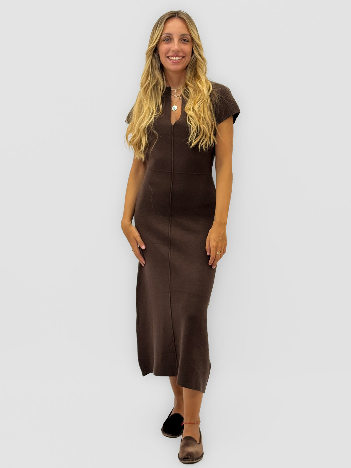 Abito lungo donna in maglia con scollo a V
