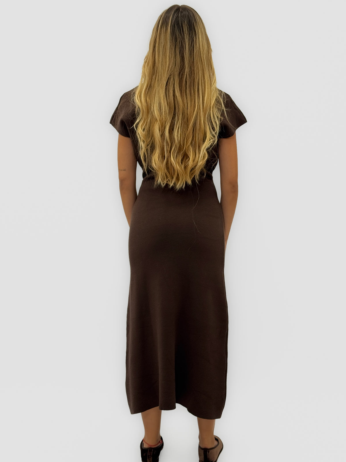 Abito lungo donna in maglia con scollo a V