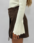 Gonna pantalone donna effetto suede con borchie