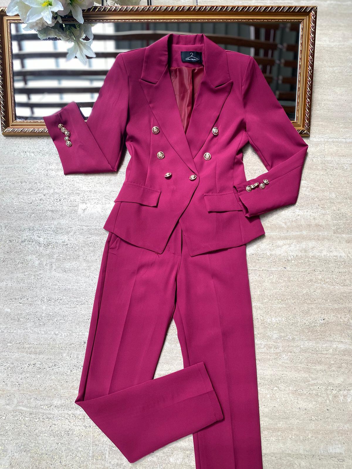 Completo elegante giacca e pantaloni a sigaretta