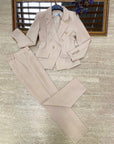 Completo elegante giacca e pantaloni a sigaretta